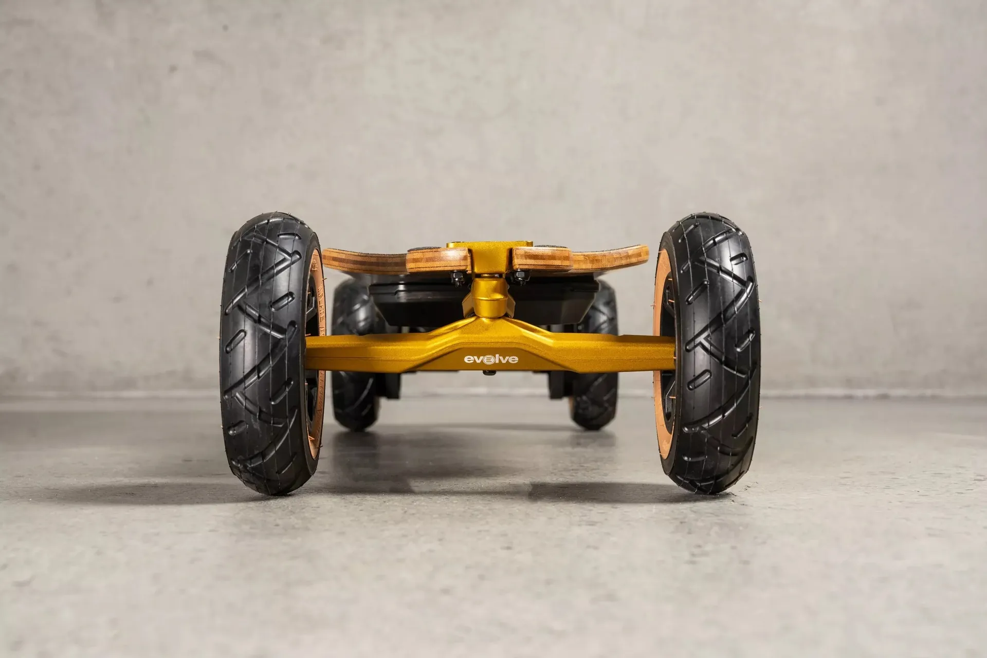 Evolve Fusion - SuperCarve 2.0 Gold Trucks